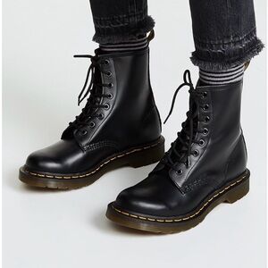 NWT Dr. Martens Women's 1460 Re-Invented 8 Eye Lace Up Boot US Sz 6